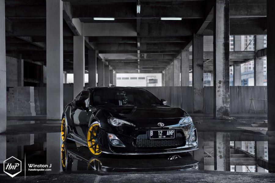  Toyota GT 86 in Unique Indonesian Tuning 2014 года  (фото 14 из 18)